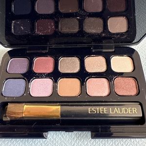 Estee Lauder Pure Color EyeShadow Palette (10) 09 23 72 63 10 68 67 04 13 07.